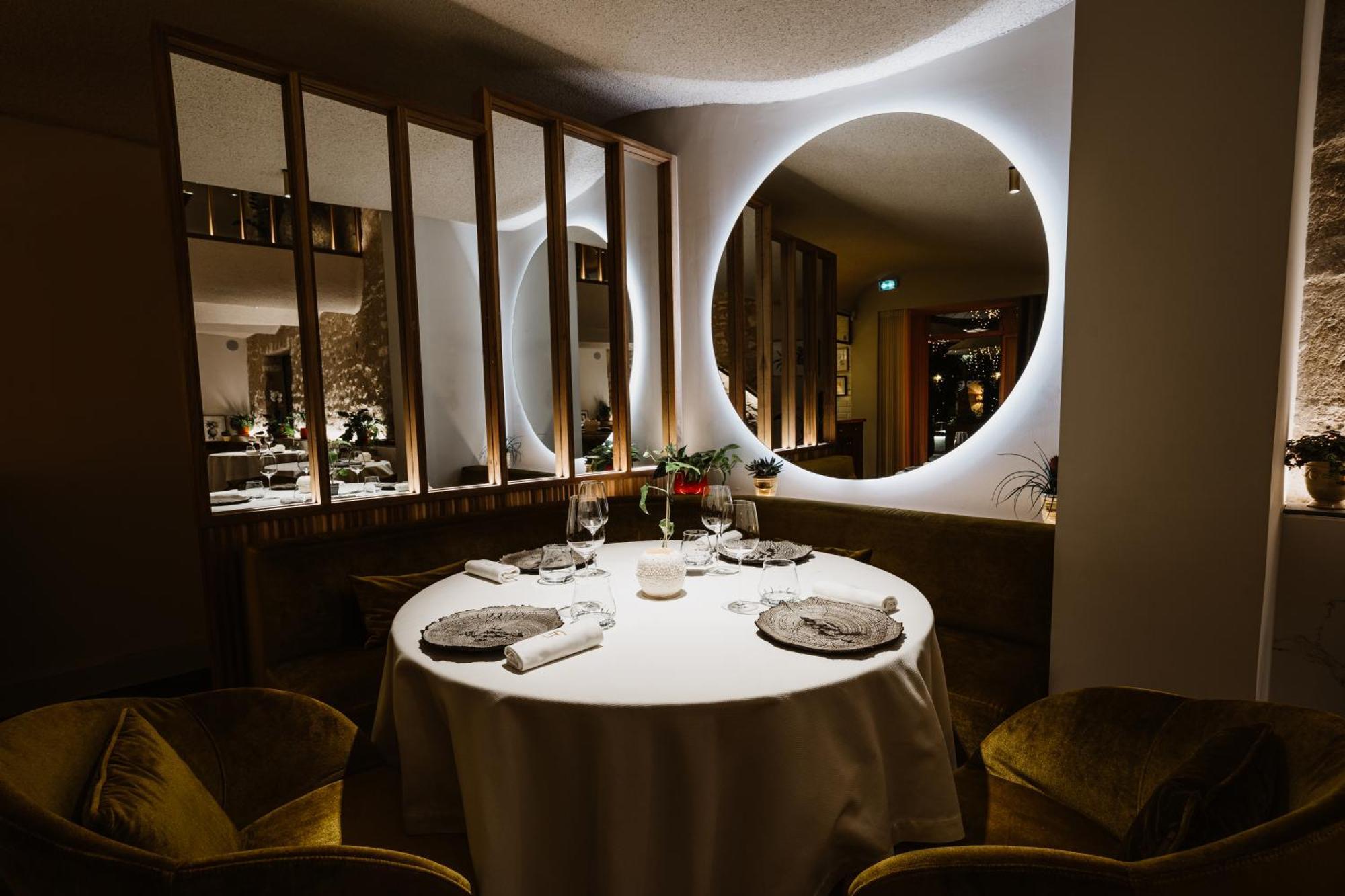 Auberge De Saint-Remy - Hotel - Restaurant Gastronomique Etoile - Saint Remy De Provence Сен-Реми-де-Прованс Экстерьер фото